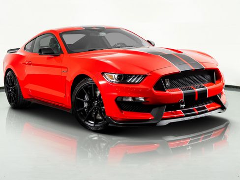 Used 2018 Ford Mustang Shelby GT350 w/ Electronics Package image 4