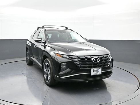 Used 2023 Hyundai Tucson SEL w/ Cargo Package image 3
