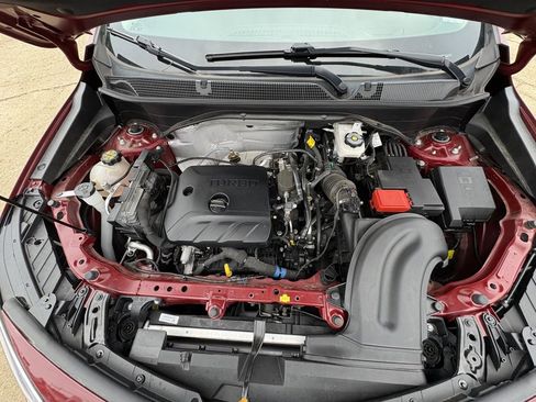 Used 2024 Buick Encore GX Sport Touring image 15