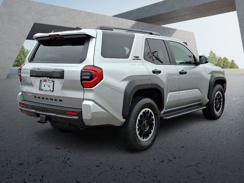 Certified 2025 Toyota 4Runner TRD Off-Road image 6