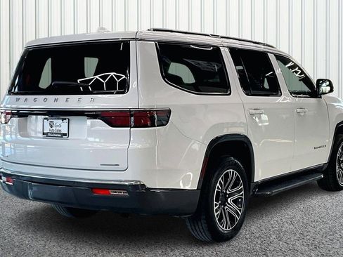 Used 2022 Jeep Wagoneer Series III w/ Flexible Seating Group AWD/4WD image 6