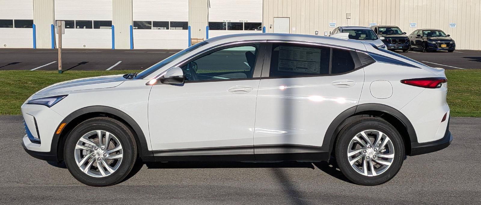 New 2026 Buick Envista Preferred w/ Convenience I Package FWD image 6