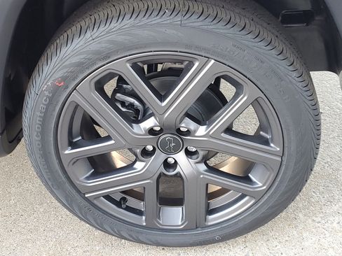 New 2026 Jeep Compass Limited image 5