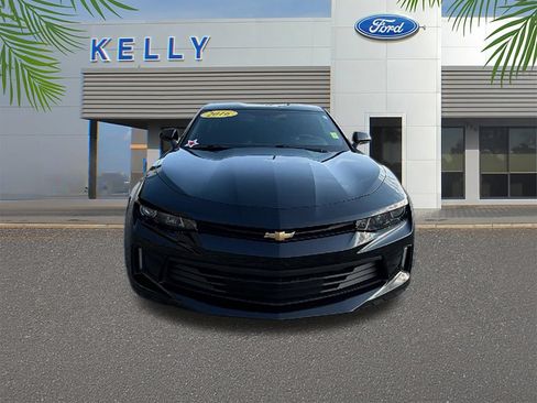 Used 2016 Chevrolet Camaro LT RWD image 8