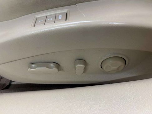 Used 2012 Buick LaCrosse Premium image 15