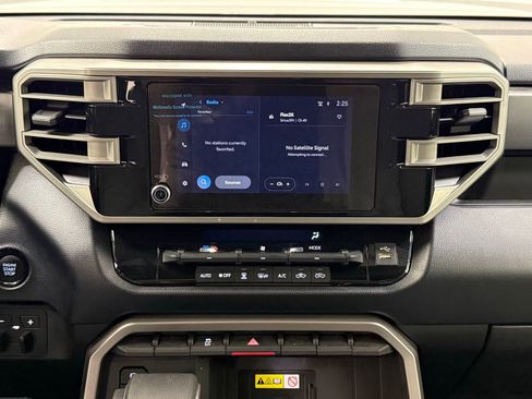 Used 2025 Toyota Tundra SR5 w/ SR5 Convenience Package AWD/4WD image 29