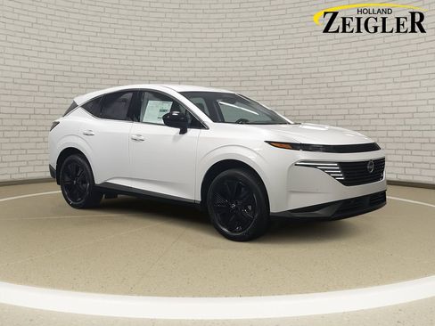 Used 2025 Nissan Murano SV AWD/4WD image 3