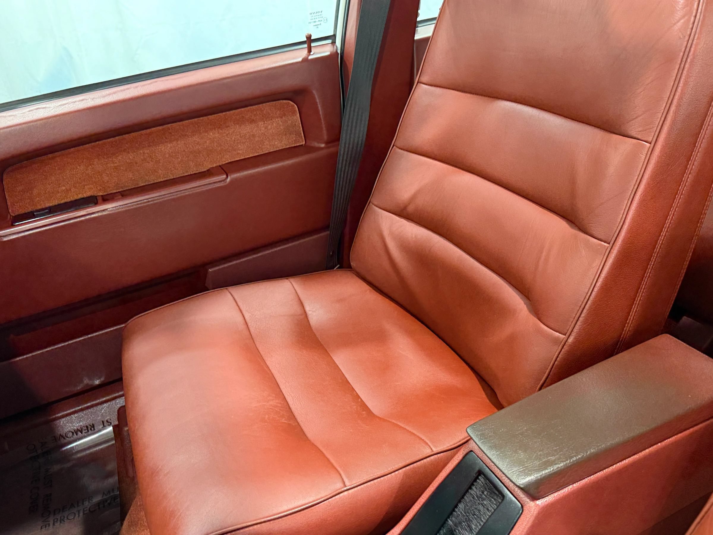 Used 1988 Volvo 740 GLE RWD image 31