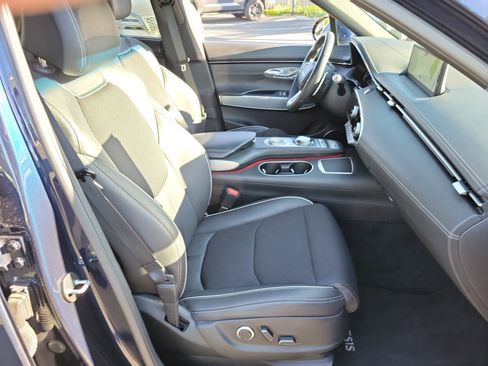 Certified 2023 Genesis GV70 2.5T w/ Sport Prestige Package image 19