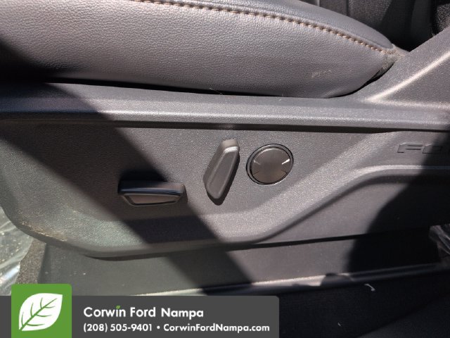 New 2026 Ford F350 Lariat AWD/4WD image 12