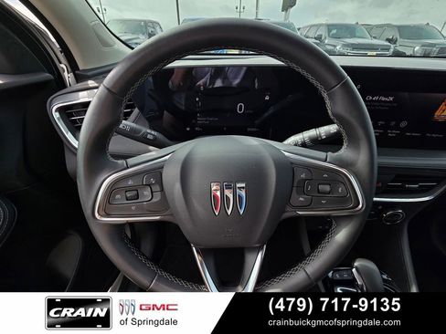 Used 2025 Buick Encore GX Preferred AWD/4WD image 13
