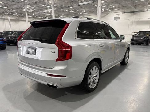 Used 2017 Volvo XC90 T6 Momentum w/ Vision Package AWD/4WD image 7