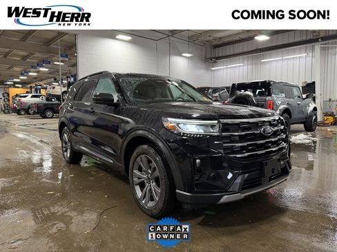 Used 2025 Ford Explorer Active w/ Active Comfort Package image 1