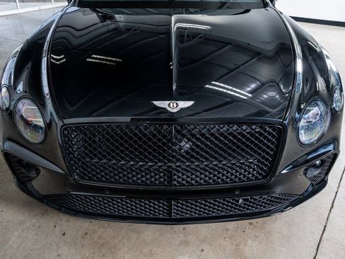 Used 2020 Bentley Continental GT image 15