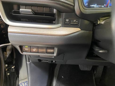 Used 2025 Toyota Grand Highlander FWD image 35