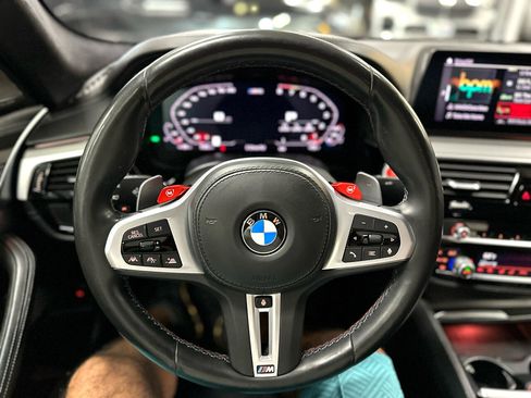 Used 2020 BMW M5 w/ Executive Package image 21
