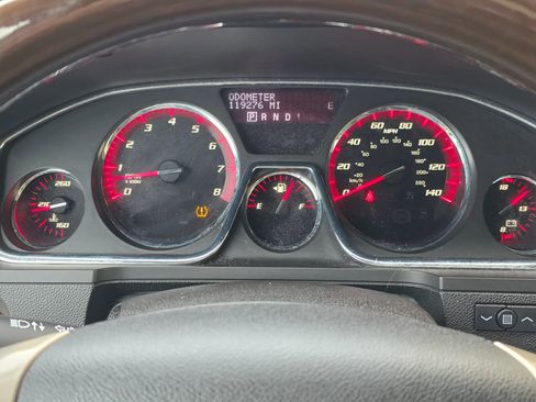 Used 2015 GMC Acadia Denali image 21