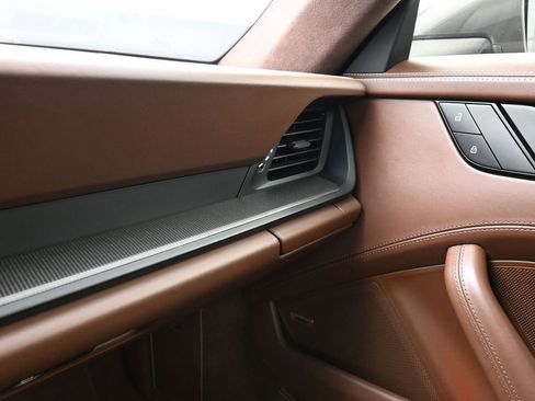 Certified 2022 Porsche 911 Carrera GTS RWD image 21
