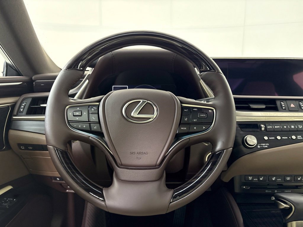Used 2021 Lexus ES 350 Ultra Luxury w/ Accessory Package 2 FWD image 21