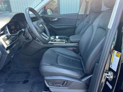Used 2023 Audi Q7 3.0T Premium w/ Convenience Package AWD/4WD image 9