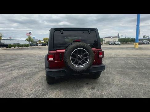 Used 2021 Jeep Wrangler Unlimited Sport image 8