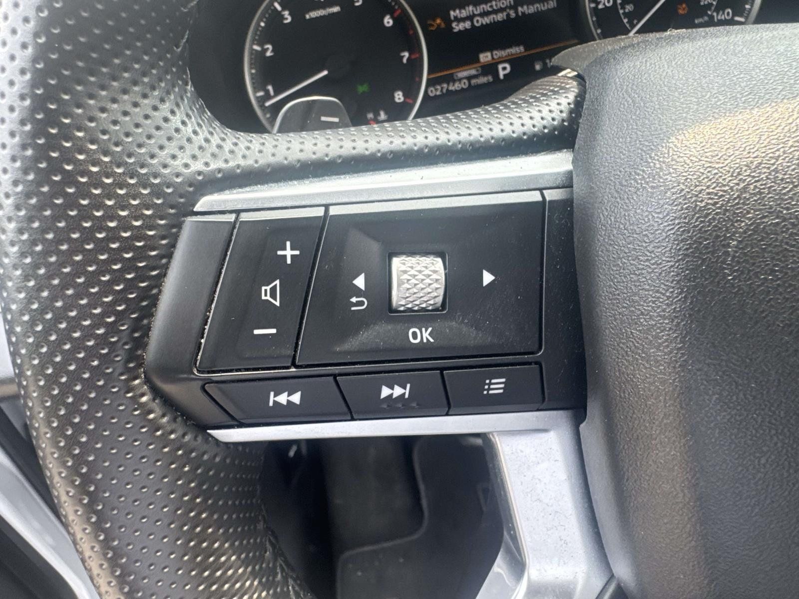 Used 2025 Mitsubishi Outlander SE AWD/4WD image 20
