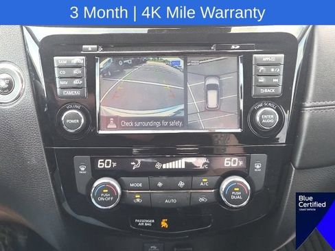 Used 2017 Nissan Rogue SL w/ SL Premium Package FWD image 32