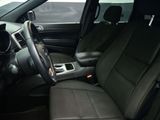 Used 2021 Jeep Grand Cherokee Laredo image 4
