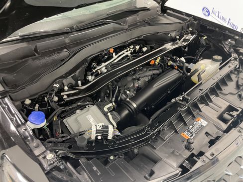 Used 2025 Ford Explorer ST-Line image 33