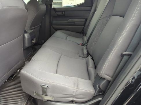 Used 2025 Toyota Tacoma SR image 22