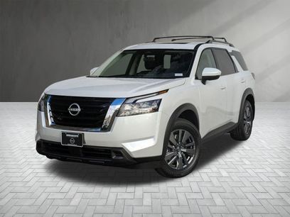 New 2025 Nissan Pathfinder SV