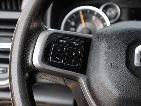 Used 2021 RAM 5500 Tradesman w/ Chrome Appearance Group image 24