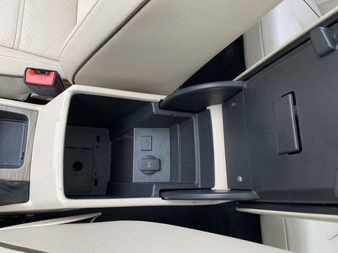 Used 2018 Volkswagen Passat 2.0T SE image 25