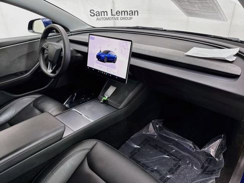 Used 2024 Tesla Model 3 Standard Range RWD image 29