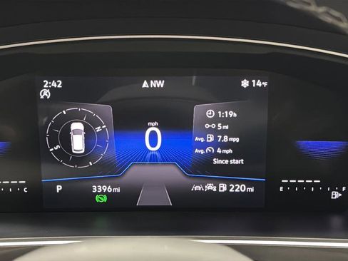 Used 2024 Volkswagen Tiguan S image 22