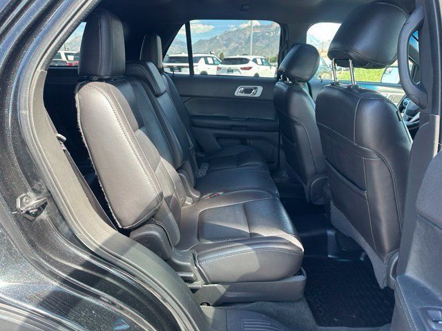Used 2013 Ford Explorer XLT AWD/4WD image 27