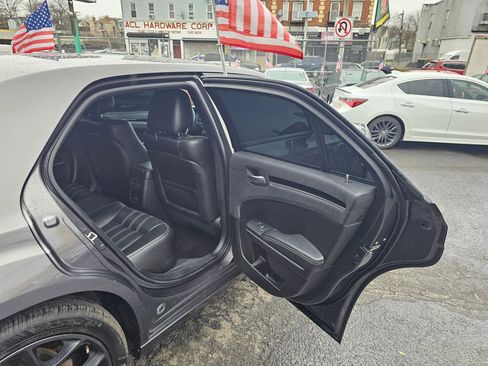 Used 2021 Chrysler 300 S image 12