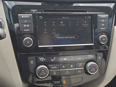 Certified 2022 Nissan Rogue Sport SV image 31