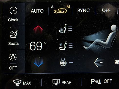 Used 2023 Maserati Grecale Modena AWD/4WD image 32