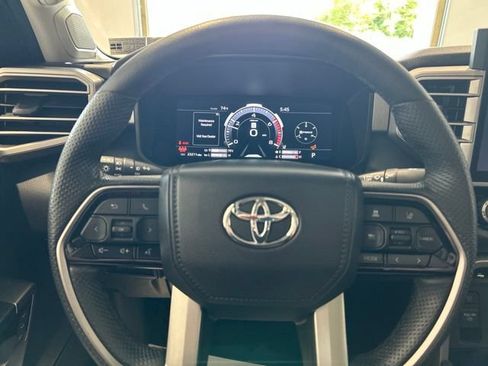 Used 2024 Toyota Tundra Limited AWD/4WD image 11