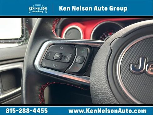 Used 2022 Jeep Wrangler Unlimited Rubicon image 37