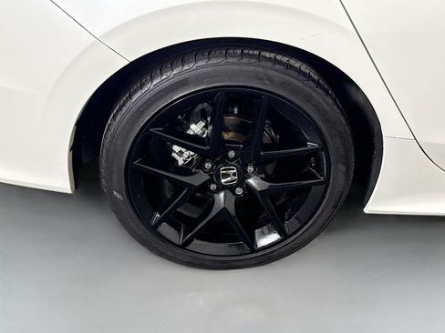 Used 2024 Honda Civic Sport image 33