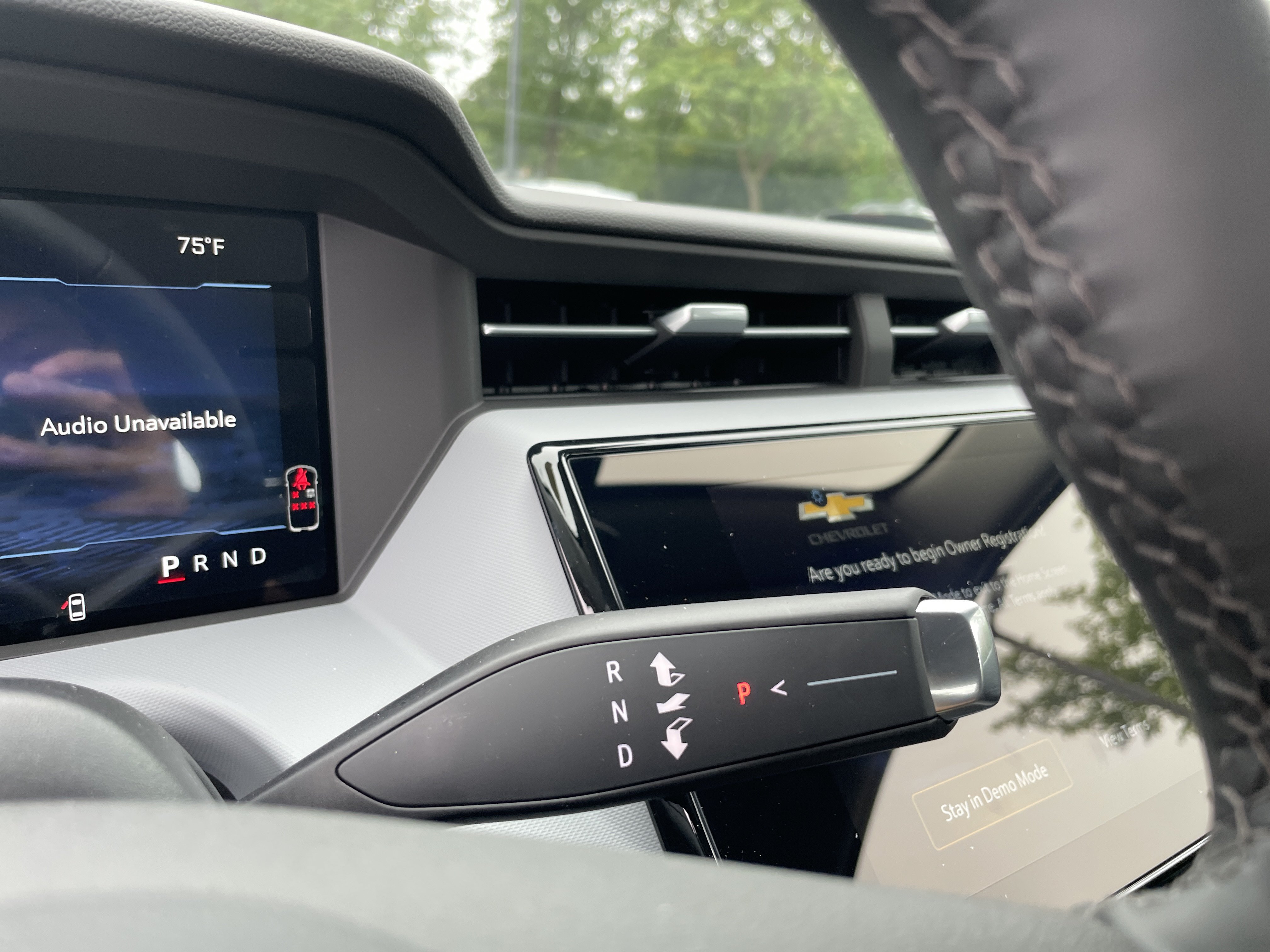New 2027 Chevrolet Bolt LT w/ Comfort Package FWD image 20