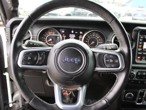 Used 2022 Jeep Wrangler Unlimited Sahara w/ Cold Weather Group image 21