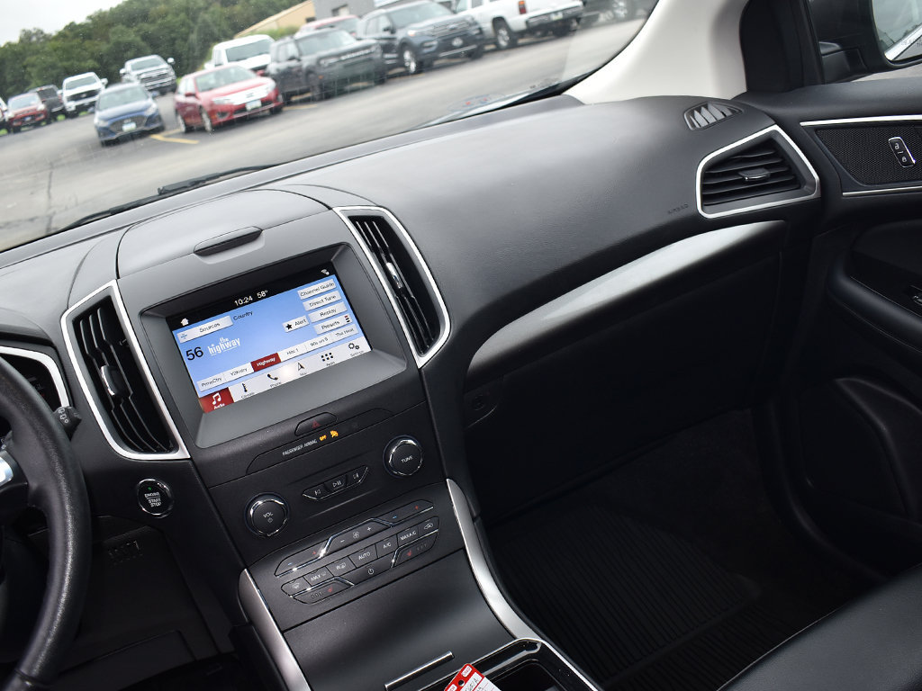 Used 2019 Ford Edge SEL w/ Equipment Group 201A FWD image 18