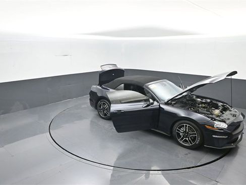 Certified 2021 Ford Mustang Premium w/ Equipment Group 201A image 34