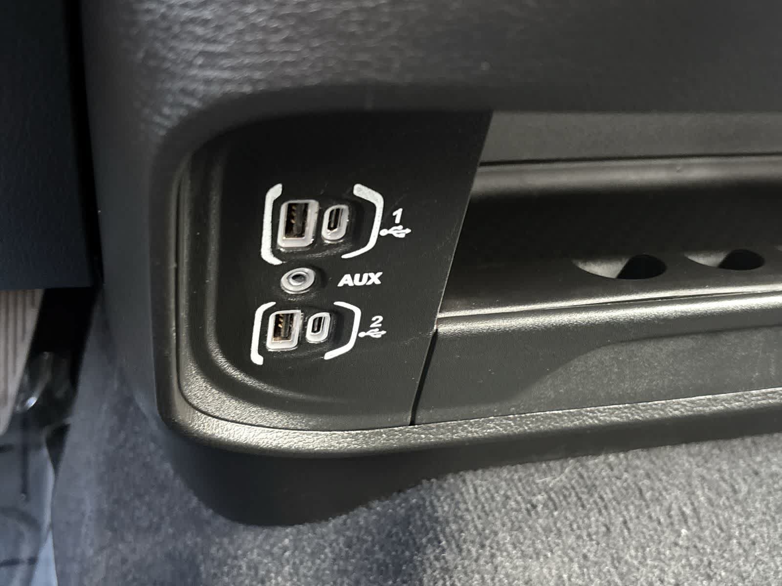 Certified 2026 RAM 2500 Big Horn AWD/4WD image 27