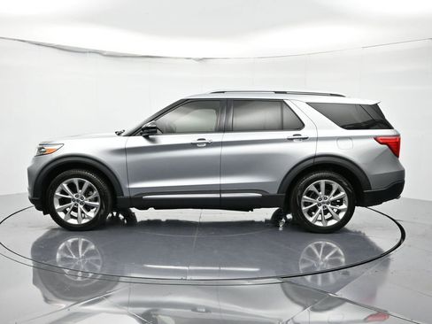 Used 2021 Ford Explorer Platinum w/ Equipment Group 601A AWD/4WD image 8