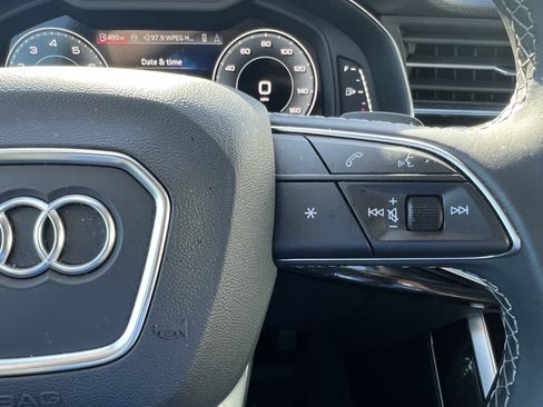 Certified 2025 Audi Q7 2.0T Premium w/ Convenience Plus Package image 20