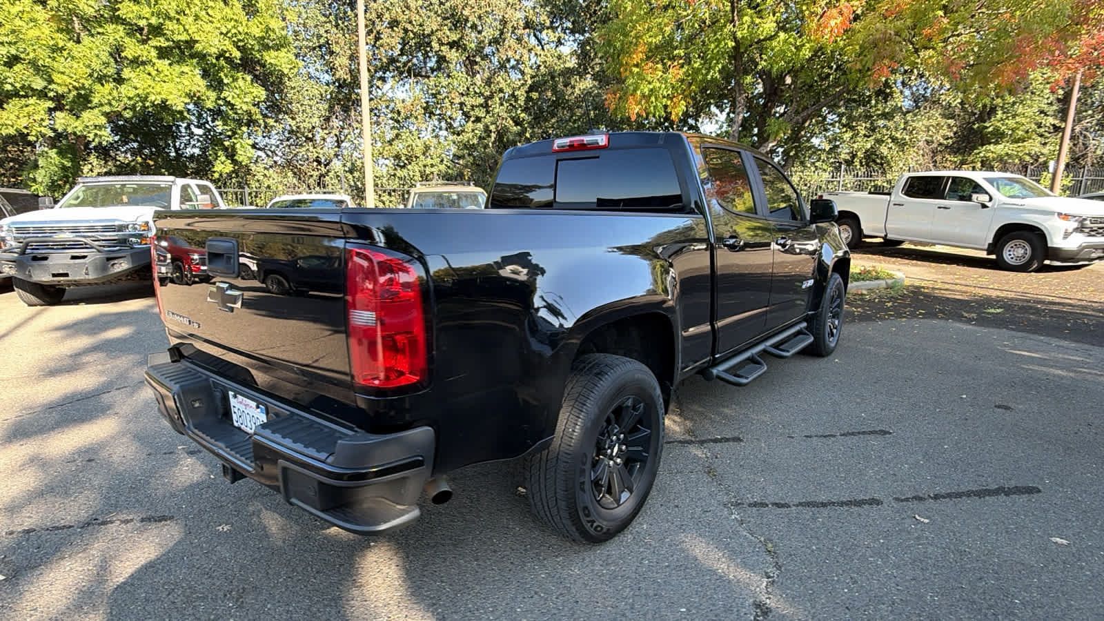 Used 2019 Chevrolet Colorado Z71 w/ Z71 Midnight Edition AWD/4WD image 5